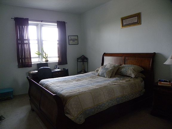 3rd image of 279 N Broadway APT 2U