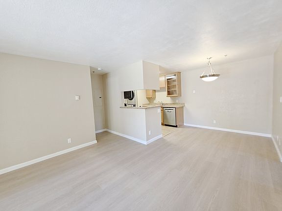 2nd image of 880 E Fremont Ave APT 301