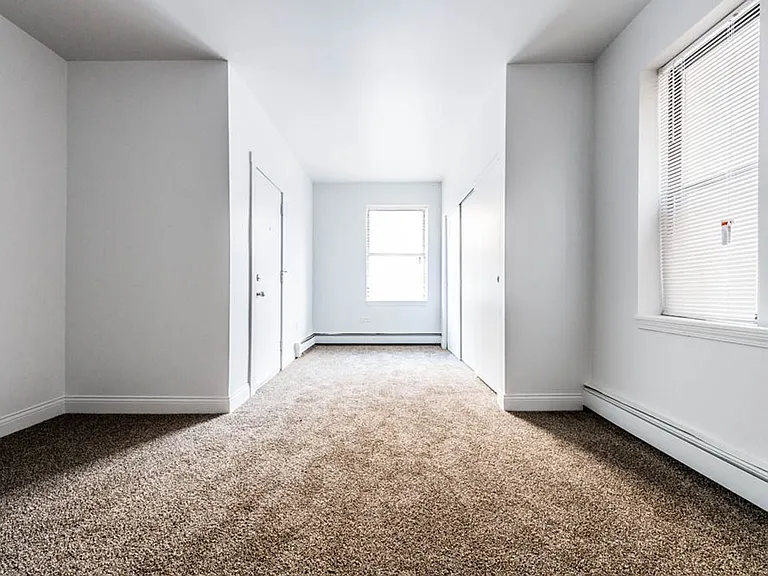 5100 W Madison — Photo 11