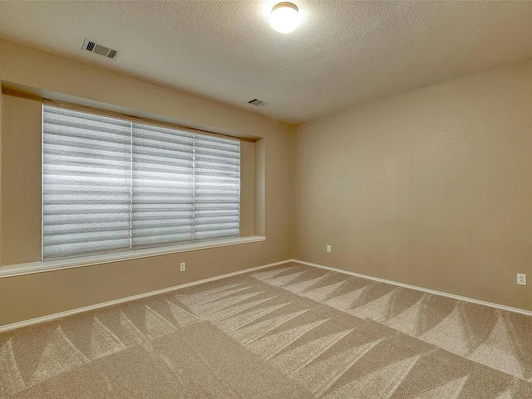 2310 Kristen Ln — Photo 13