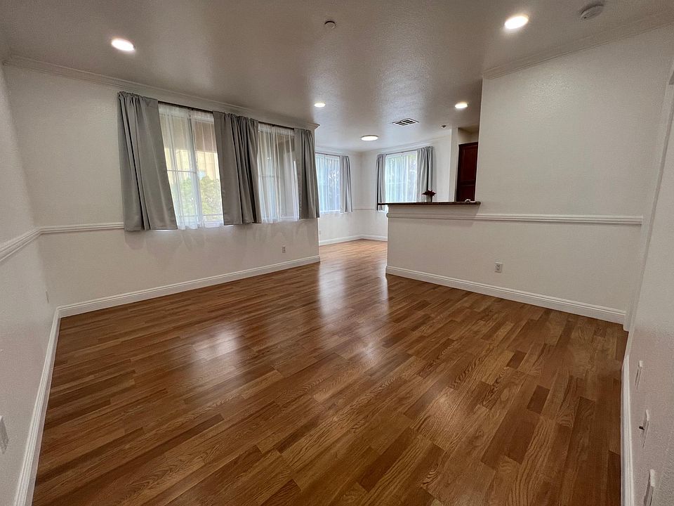 1st image of 3835 Elijah Ct Unit 521