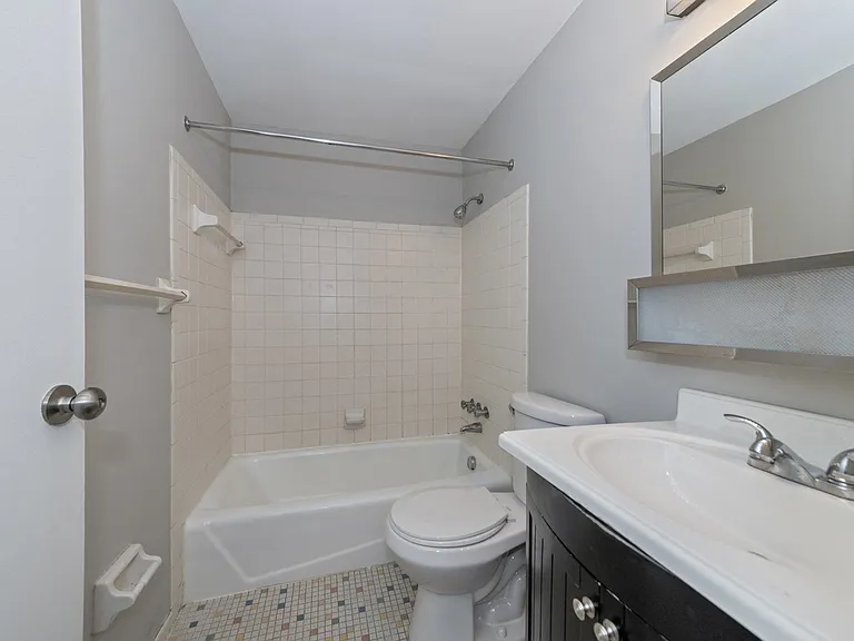 Cincinnati Premier Living* — Photo 169