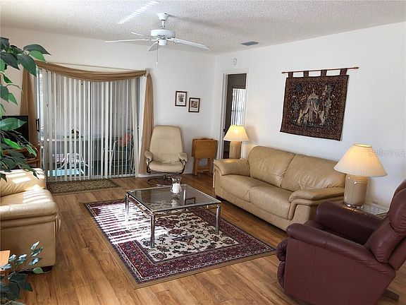 5th image of 1140 Santa Cruz Dr
