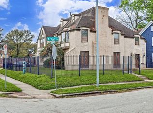 2320 Arbor St, Houston, TX 77004