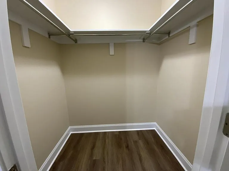 104 Lakeview Commons Dr — Photo 11