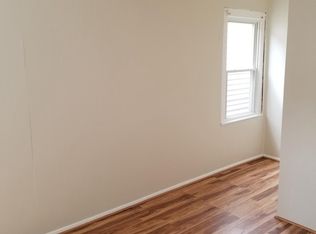 550 2nd St FL 2, Troy, NY 12180