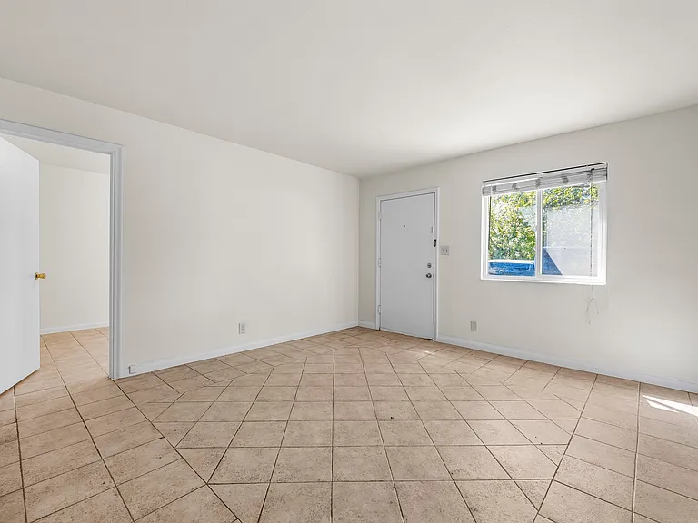 3365-900 East Pl — Photo 7