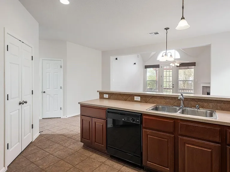 13017 Appaloosa Chase Dr — Photo 11