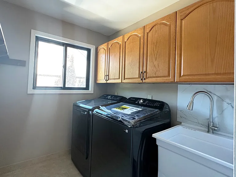 46220 Gulliver Dr — Photo 36