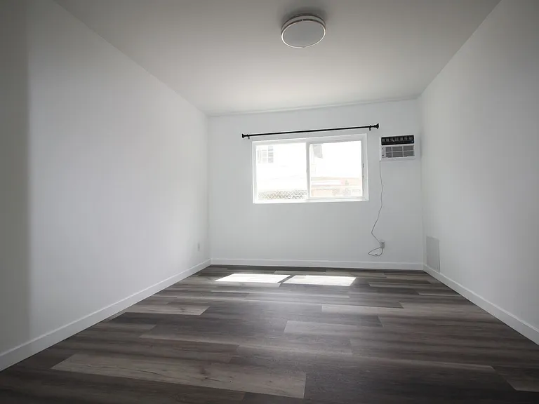 14629 Gilmore St. — Photo 12