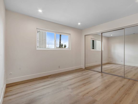 5th image of 5403 W 8th St APT 204