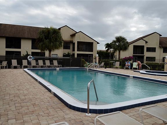 2nd image of 8505 Charter Club Cir Unit 6
