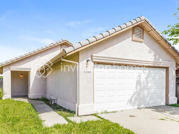 1144 La Mesa St, Escalon, CA 95320