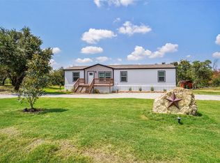 626 High View Dr, Weatherford, TX 76085