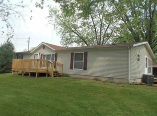5809 E Cooper Dr, Monticello, IN 47960