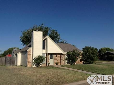 1st image of 7950 Bonnie Cir
