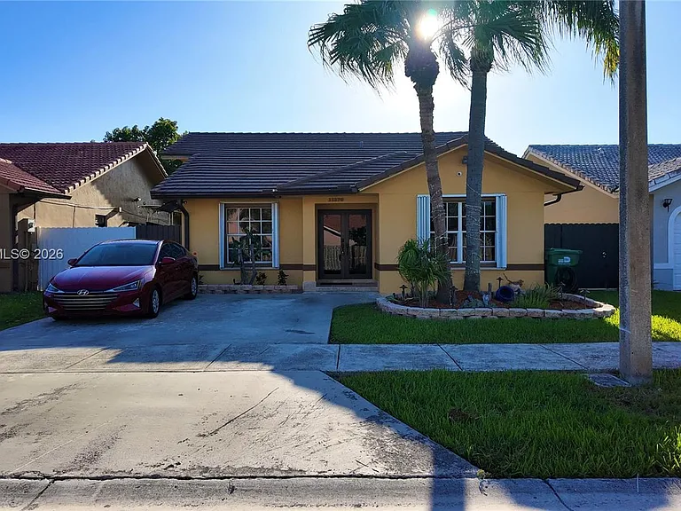 11570 SW 144th Path — Photo 1