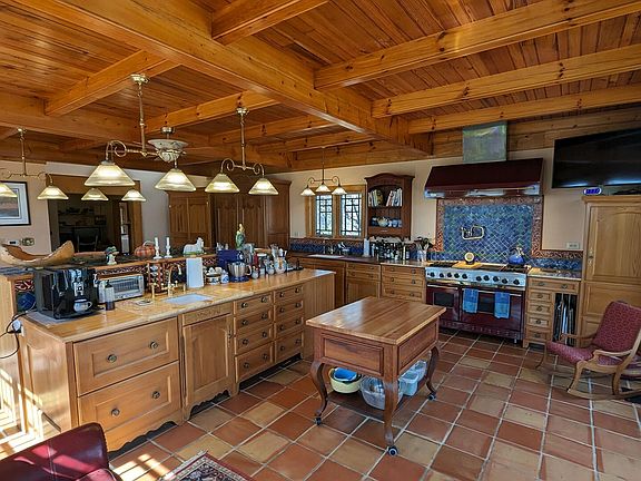 3rd image of 20285 Randolph Dr
