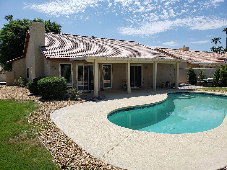 68412 Descanso Cir — Photo 33