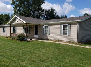 849 W Point Dr, Logansport, IN 46947