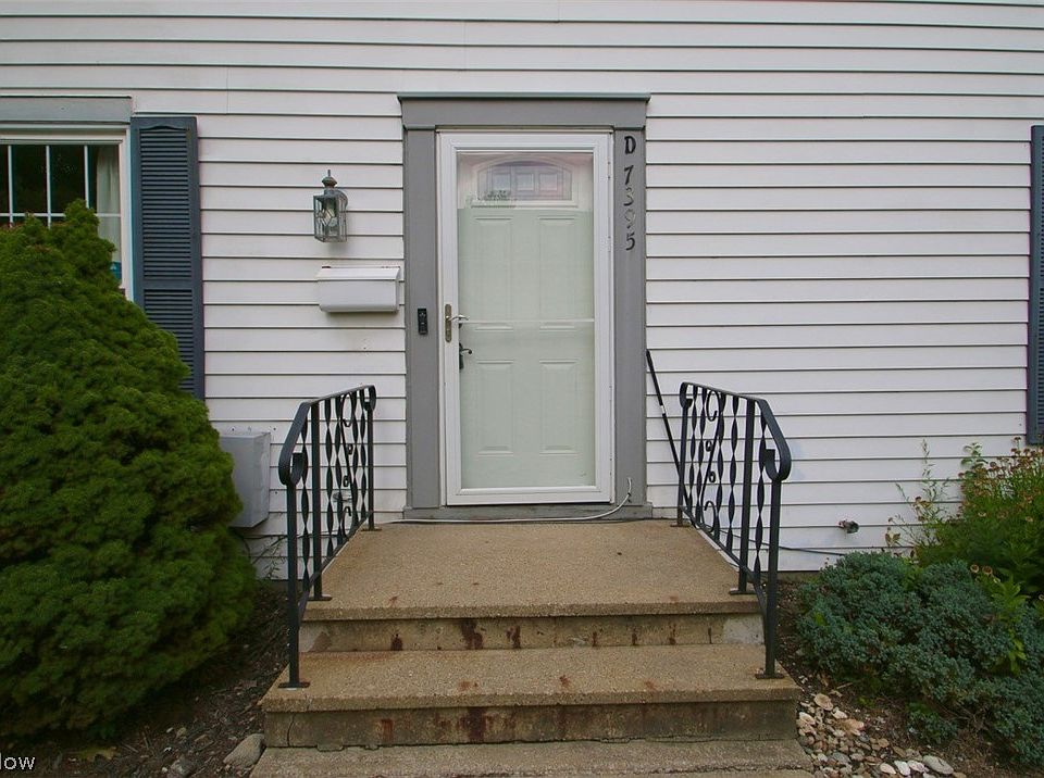 1st image of 7395 Foxmill Rd