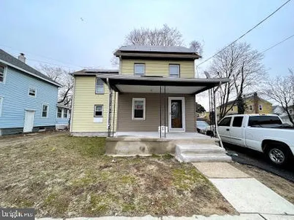 1107 Spruce St, Paulsboro, NJ 08066