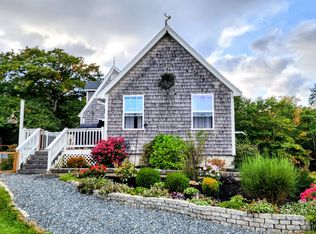 663 Reach Rd, Deer Isle, ME 04627