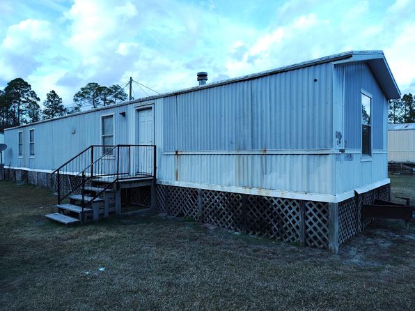 11 NE Stewart Pines Loop