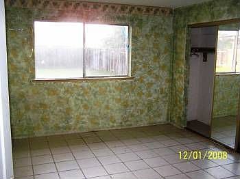 4th image of 7476 53rd Ave