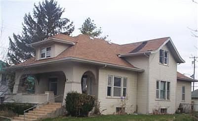 1st image of 233 E Main St