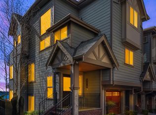 507 W Olympic Pl APT A, Seattle, WA
