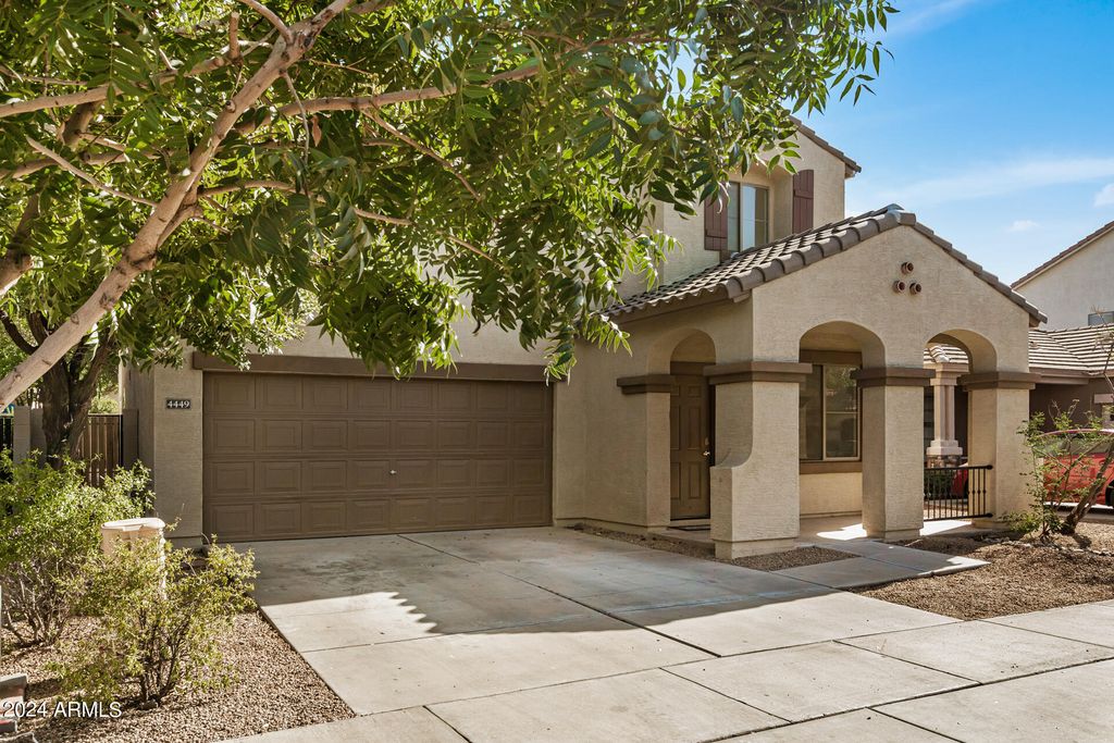Apartment in Gilbert, Gateway Village, Maricopa - View 3