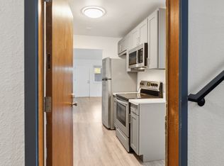 MAGB Magnolia Blossom, Seattle, WA 98199