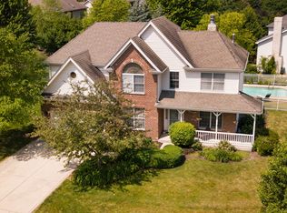1507 Flag Day Dr, Batavia, IL 60510