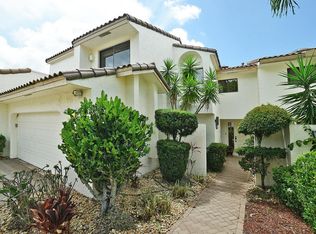 19700 Bay Cove Dr, Boca Raton, FL 33434