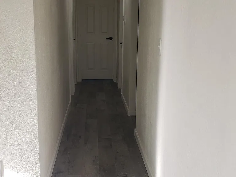 3203 E Hearne Ave — Photo 6