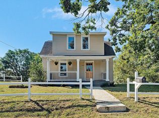 1936 Willis St, Salem, VA 24153