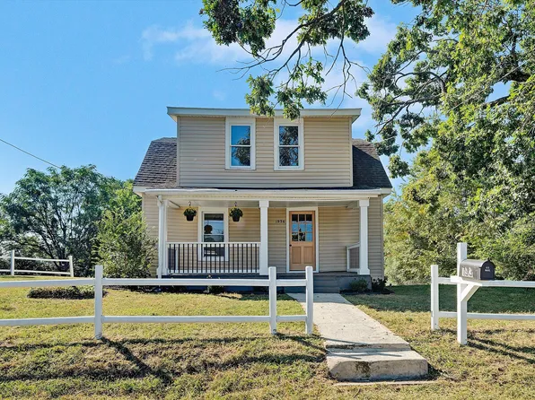1936 Willis St, Salem, VA 24153