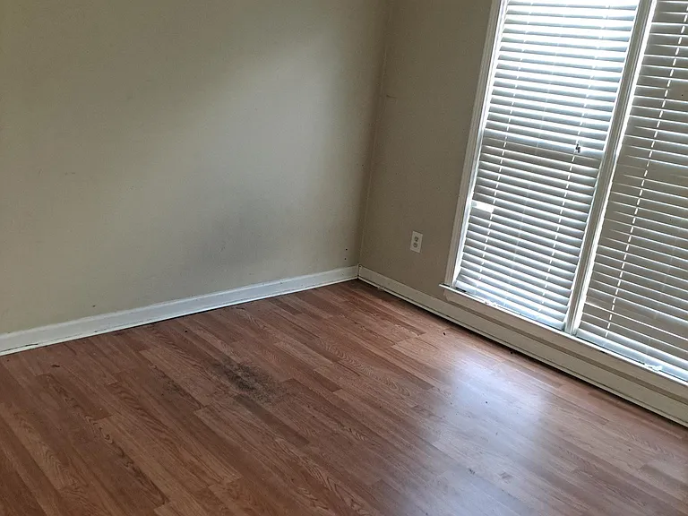 214 Kiowa Ct — Photo 6