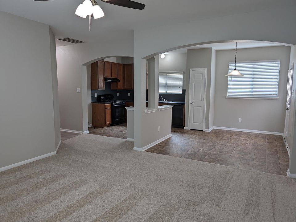1st image of 11831 Jelicoe Dr