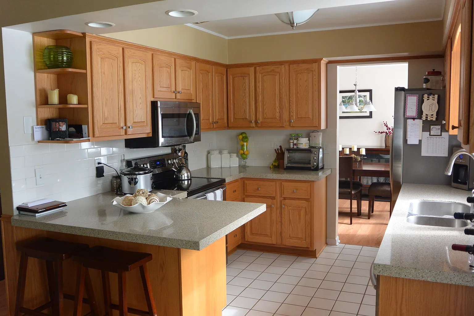 329 S Park Dr photo 1
