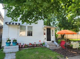 518 S 8th St, Elkhart, IN 46516