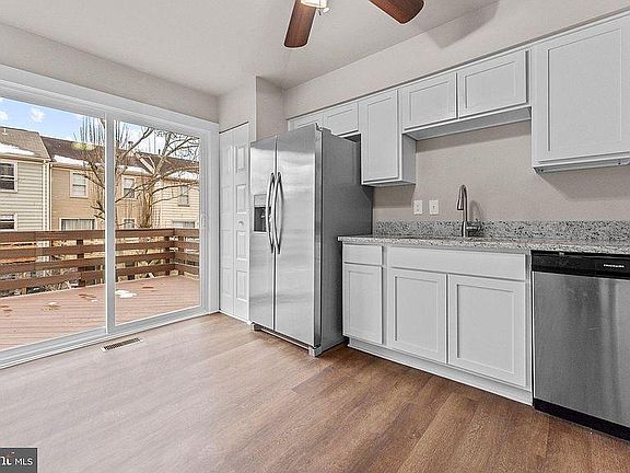 5th image of 10644 Wakeman Dr