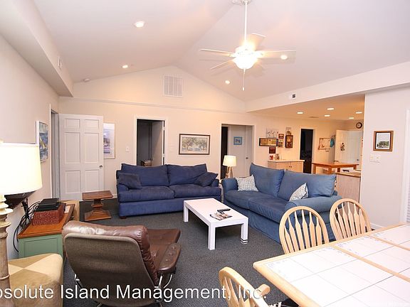 2nd image of 1 Cassina Ln