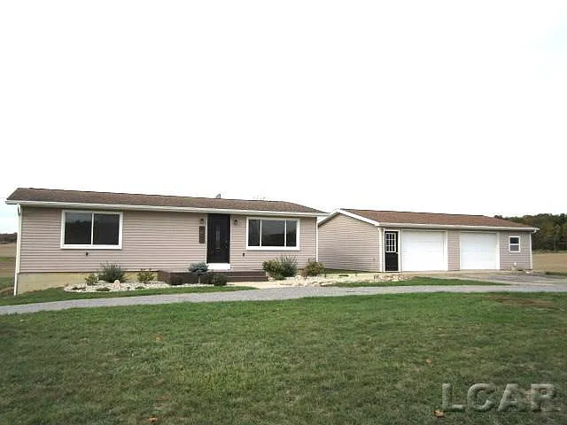 8160 Bothwell Hwy photo 1