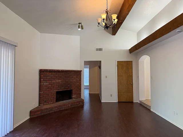 Building Photo - 8083 N Mariposa St