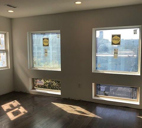 3rd image of 1011 S 11th Street # Second Floor