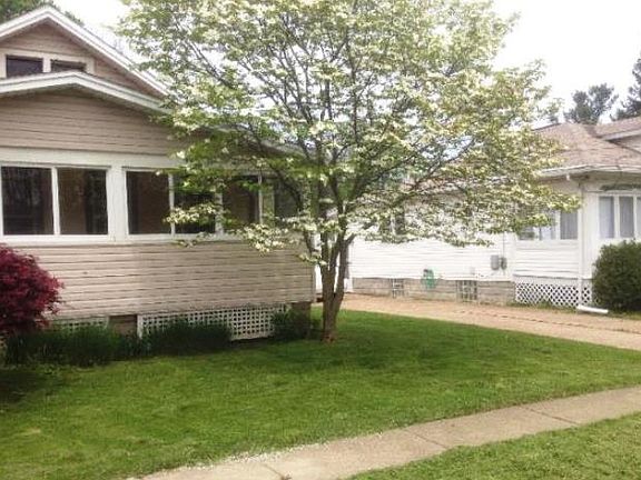 3rd image of 147 E Tibbitts St