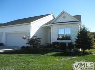 5722 Stillwater Trl, Fruitport, MI 49415