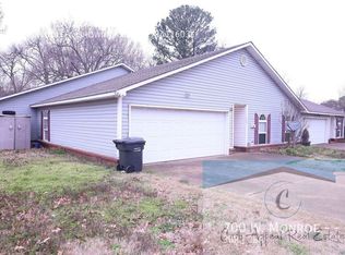 700 W Monroe Ave APT B, Jonesboro, AR 72401